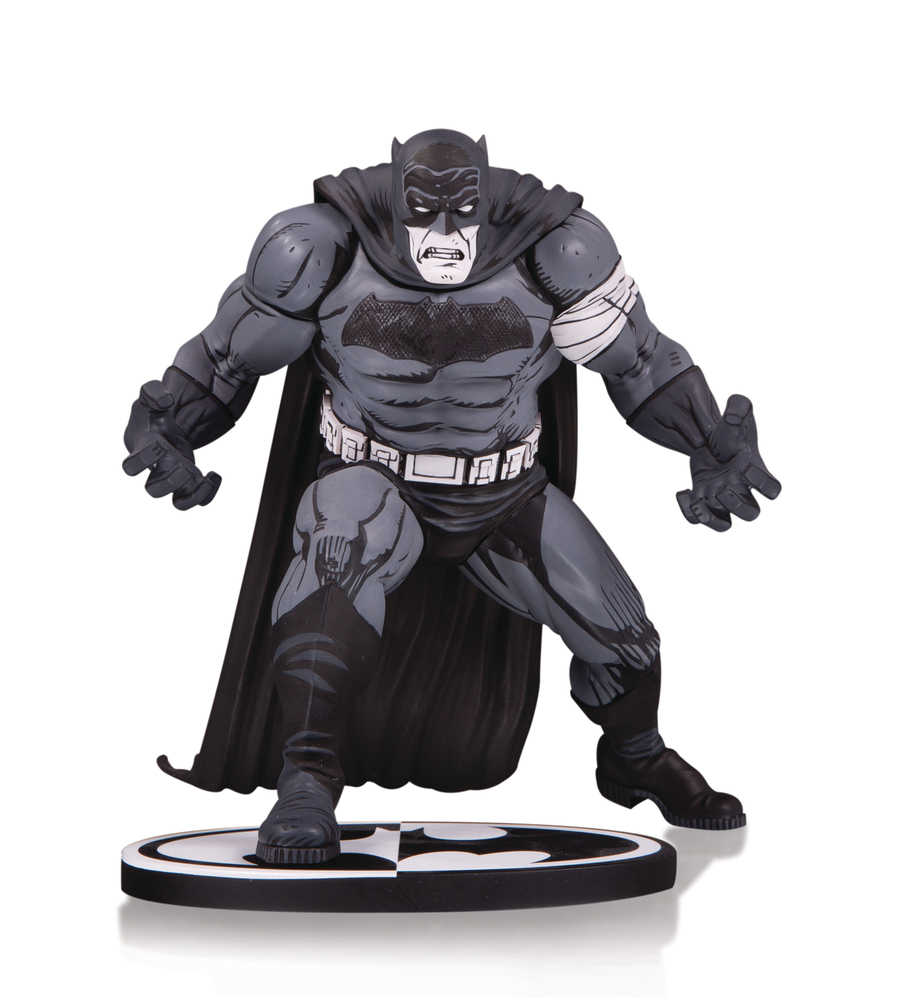 Batman Black & White Statue By Klaus Janson