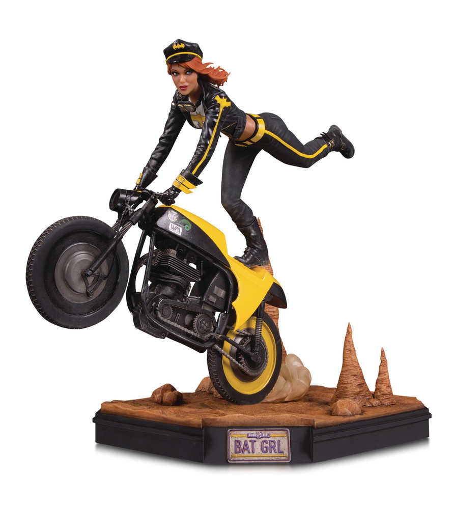 Gotham City Garage Batgirl Statue